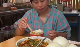 娱乐吃瓜酱吃饭,揭秘娱乐圈背后的美食故事