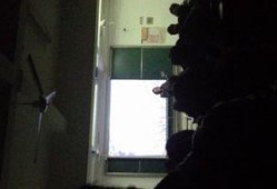 狼狈手机在线观看土豆,土豆独家上线，重温经典喜剧时刻